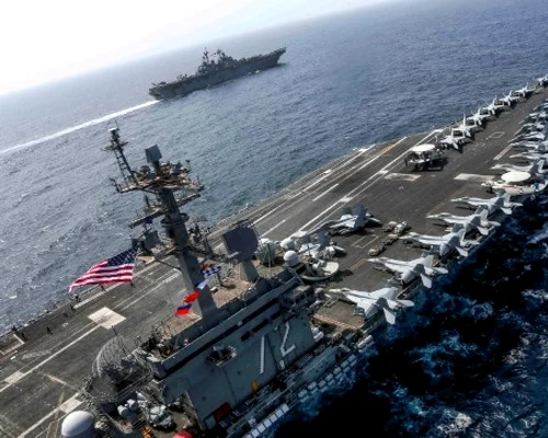 USS Abraham Lincoln FOTO AFP