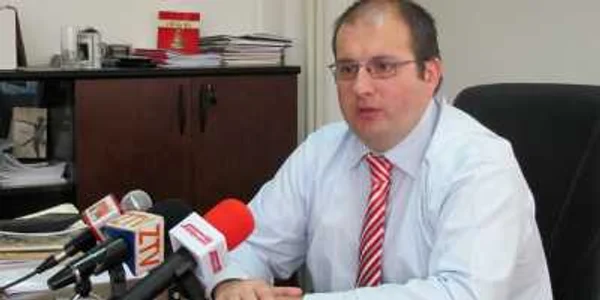 Claudiu Bîrsan a fost revocat ieri din funcţie