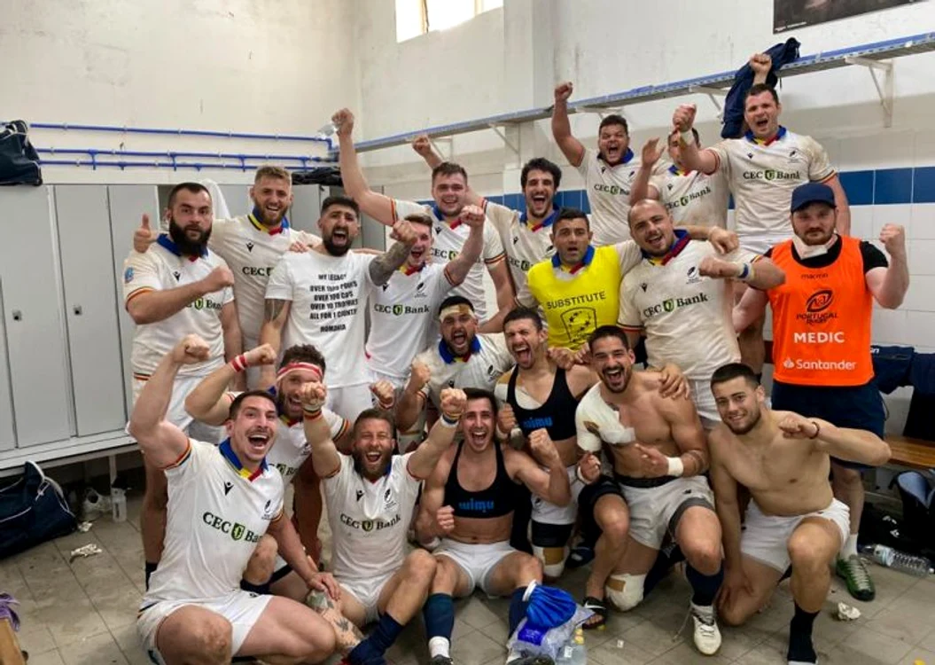 
    Bucuria rugbyștilor români după senzaționala victorie din PortugaliaFOTO: Facebook/ Rugby Romania  