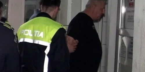 Dumitru Simionescu in catuse la Politia Harlau Foto Dezvăluirea ro jpg