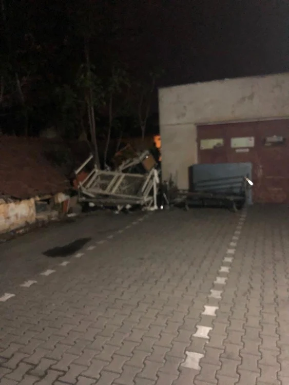 Ministrul Sorina Pintea a fost nemulțumită de miyeria găsită în curtea spitalului din Cluj