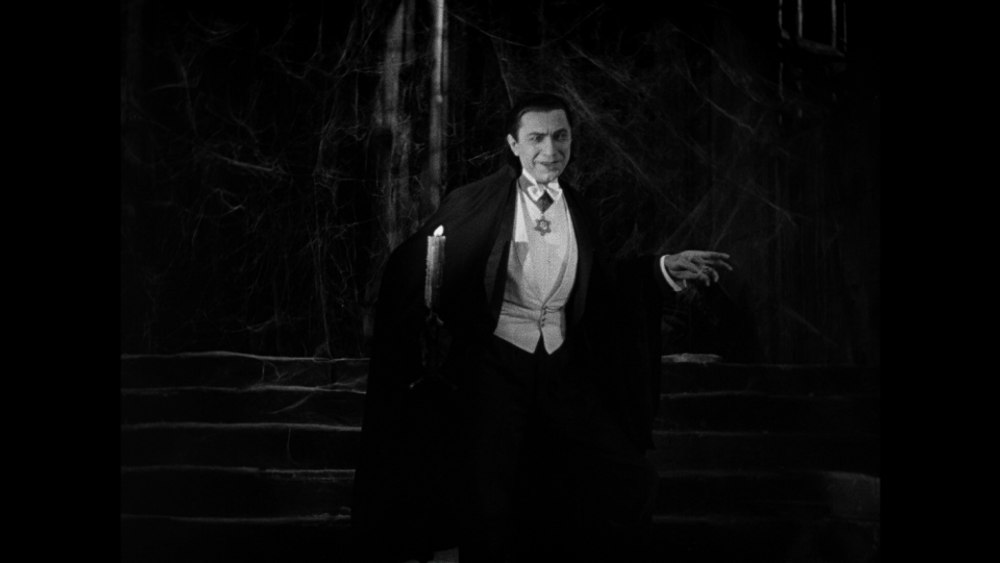 Drama vieții actorului care l-a făcut celebru pe Dracula la Hollywood. A murit sărac și dependent de droguri VIDEO