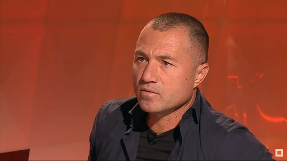 Motivul pueril invocat de Adrian Ilie pentru a evita întâlnirea cu Gigi Becali. „Cobra” refuză să intre în malaxorul latifundiarului