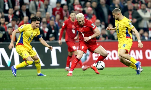Ianis Hagi România - Turcia FOTO EPA/ EFE
