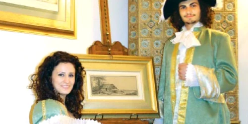 Aşa vor fi îmbrăcaţi membrii „suitei ospitalităţii“