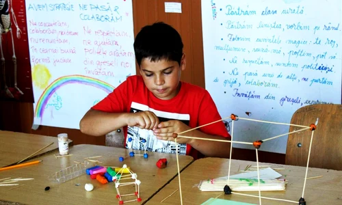 Până la finalul anului, companiile pot sprijini educația copiilor din medii vulnerabile (P) jpeg