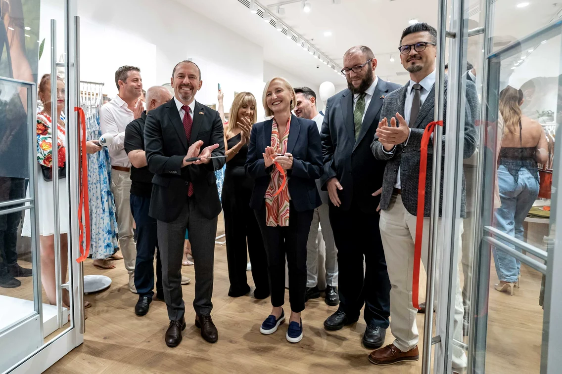 Deschiderea magazinului Jimmy Key în România