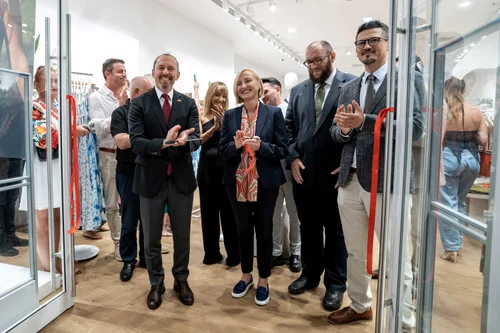 Deschiderea magazinului Jimmy Key în România