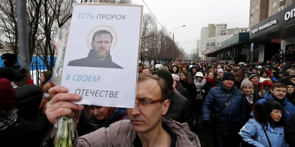 Multimea adunata la inmormantarea lui Navalnii FOTO EPA EFE jpg