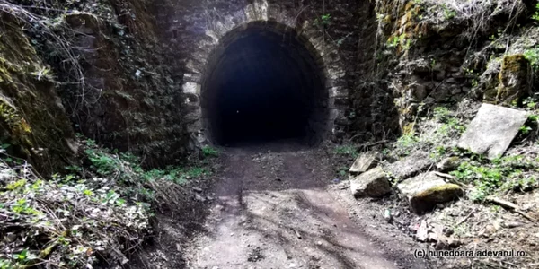 calea ferata hunedoara ghelari foto daniel guta adevarul