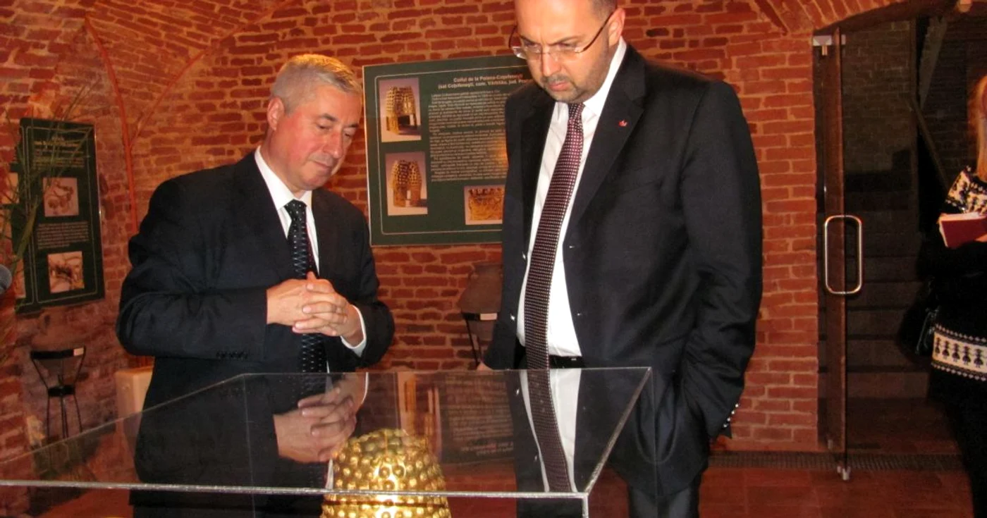 Ministrul a admirat "Comorile dacilor"