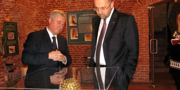 Ministrul a admirat "Comorile dacilor"