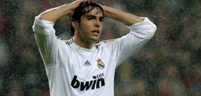 Kaka va reveni pe gazon în 2010