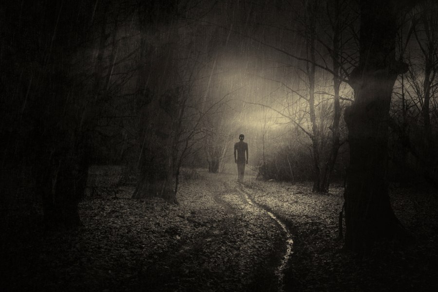 Nouă locuri misterioase din România și poveștile lor 