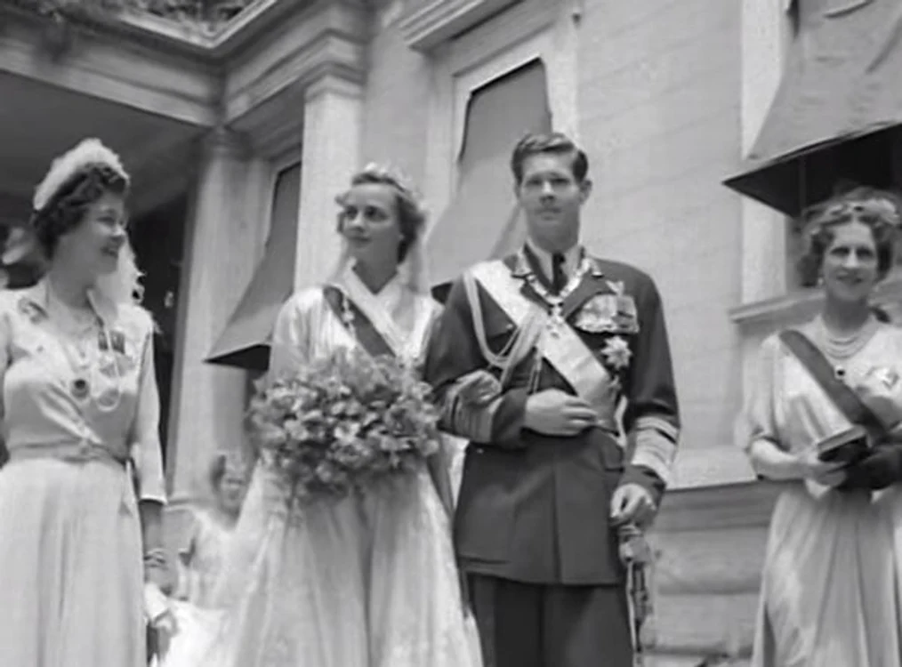
    Regina Ana şi Regele Mihai s-au căsătorit în 1947, la Atenafoto: captură video  