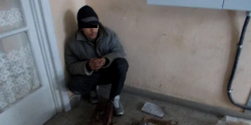 Tânărul furase mai multe obiecte de metal