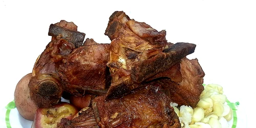 carne porc farfurie   foto pixabay jpg