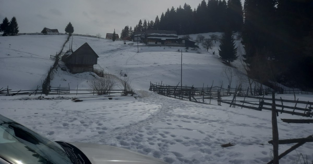 Blackout Mountain Resorts – Tourists Fuming Over Power Outage