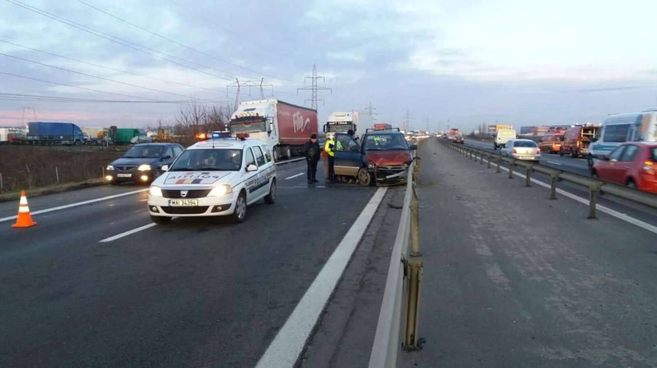 În accident au fost implicate 11 persoane