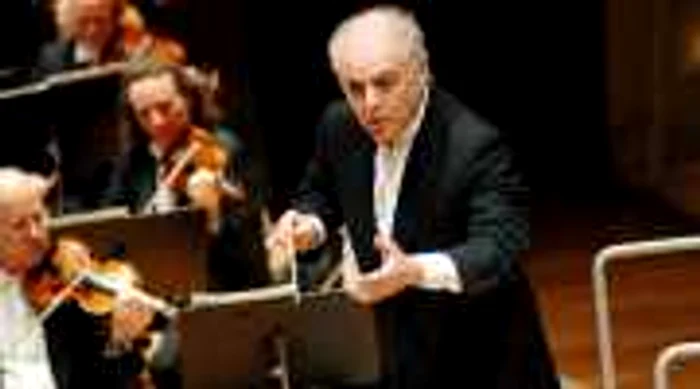 Dirijorul Daniel Barenboim FOTO Arhiva Festivalului „George Enescu”