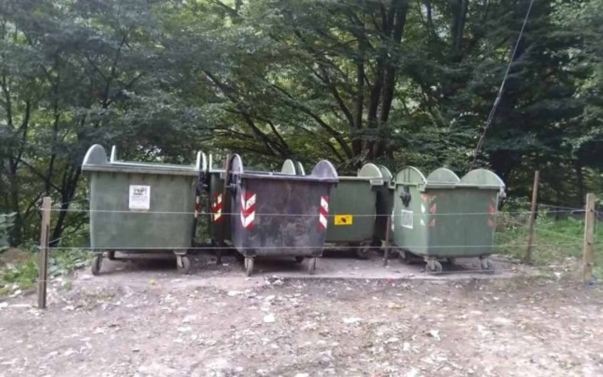 Gardul electric ţine urşii la distanţă