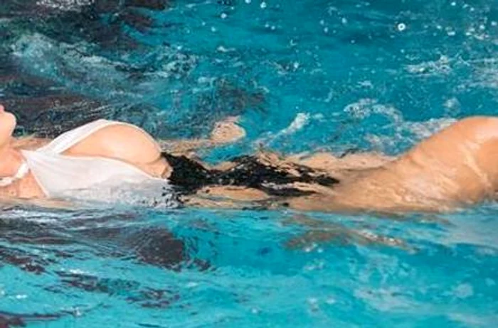 
    Renata Gheorghe s-a ridicat la înălţimea provocării Adrianei BahmuţeanuFoto: Georgiana Dinu  