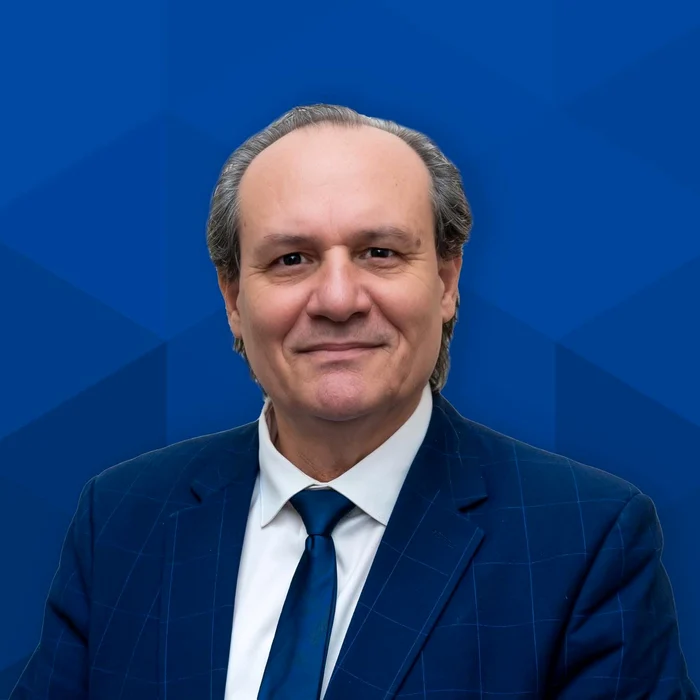 Marian Ursu, profesor de Limba și Literatura Română FOTO Arhiva personală