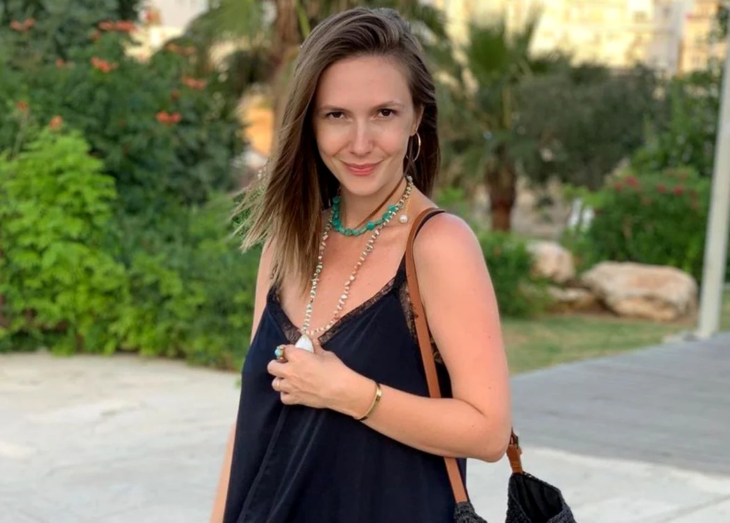 2 adela popescu par lung jpg jpeg