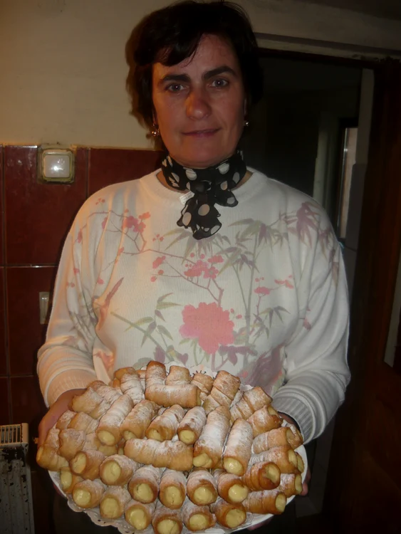 Rulouri cu cremă de vanilie