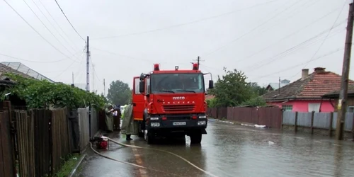 calarasi inundatii