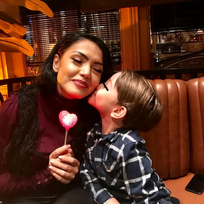 Andreea Mantea are o relație foarte apropiată cu fiul ei
