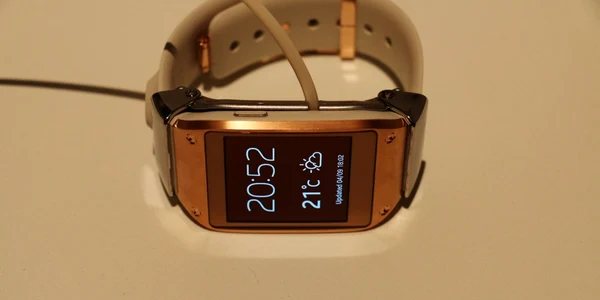 galaxy gear foto razvan baltaretu/adevarul