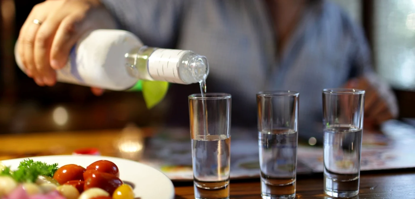 Numărul persoanelor dependente de alcool nu este cunoscut. FOTO: Arhivă