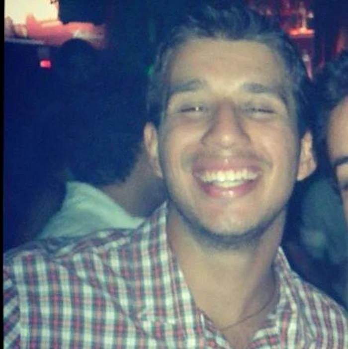 
    Humberto Fonseca consuma alcool doar la petrecerifoto: facebook  