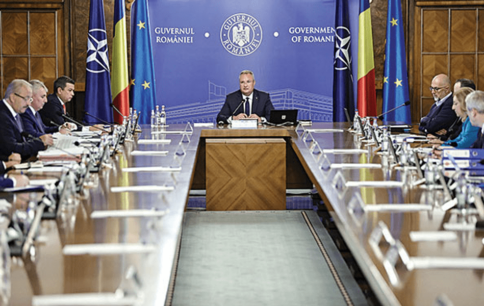 Guvern: OUG privind plafonarea prețului la 500 lei pentru un metru cub de lemne de foc, pe agendă
