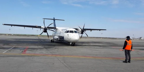Aeronava companiei Tarom din direcţia Iaşi a aterizat pe Aeroportul Timişoara FOTO Both