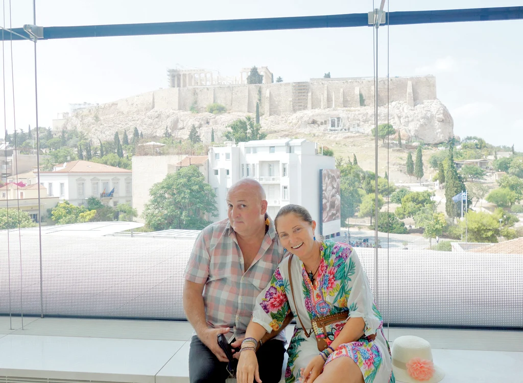 
    Au vizitat Atena, dar şi sate greceşti mai  puţin ştiute de turişti  