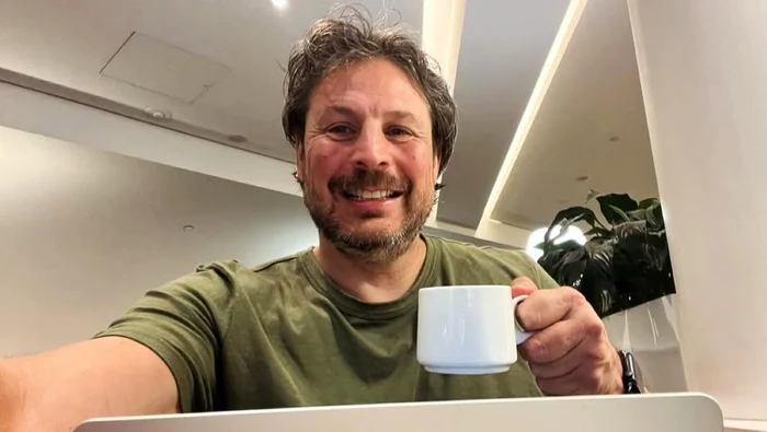 Tipul de cazare pe care Ash Jurberg nu l-a ales niciodată / foto: Instagram