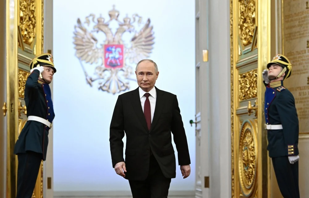 Cum a devenit Vladimir Putin stăpânul imaginii sale și arhitectul propriului mit politic