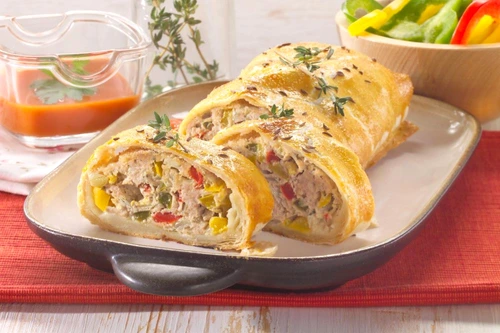 Pastry Rolls Filled with Mincemeat jpeg