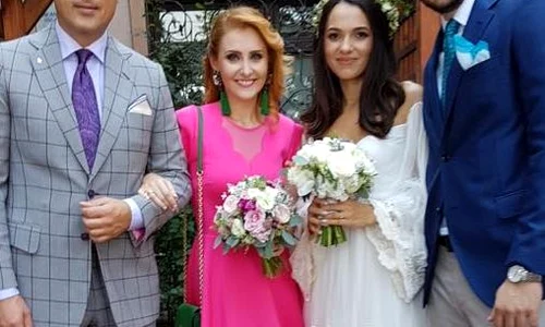 Alina Sorescu Alexandru Ciucu nasi de cununie nunta Valeanu (4) 1 jpeg