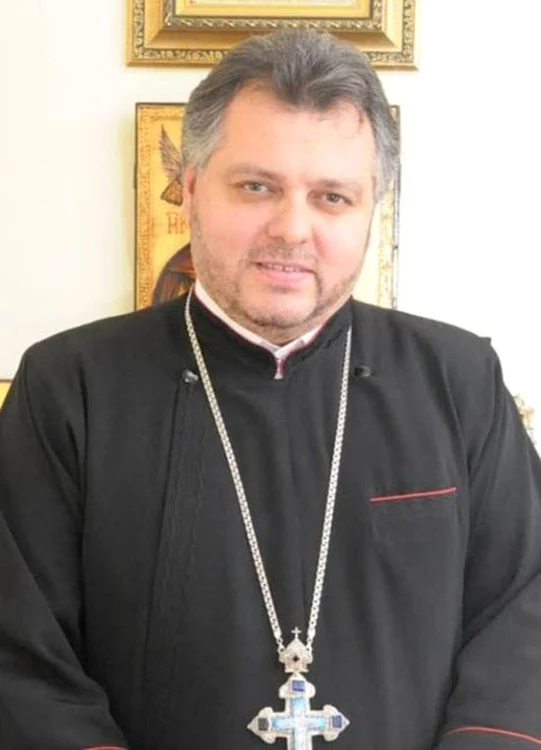 Emil Caramizaru, parohul Bisericii Gheorghe Nou