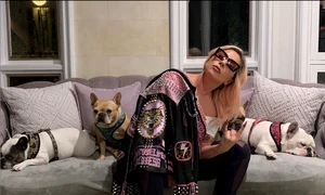 1 gaga png png