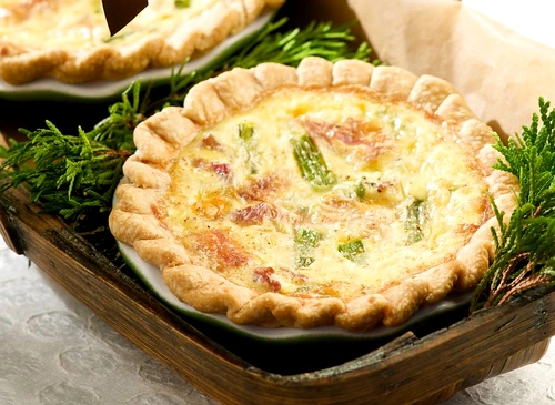 tarta cu sparanghel si sunca jpeg