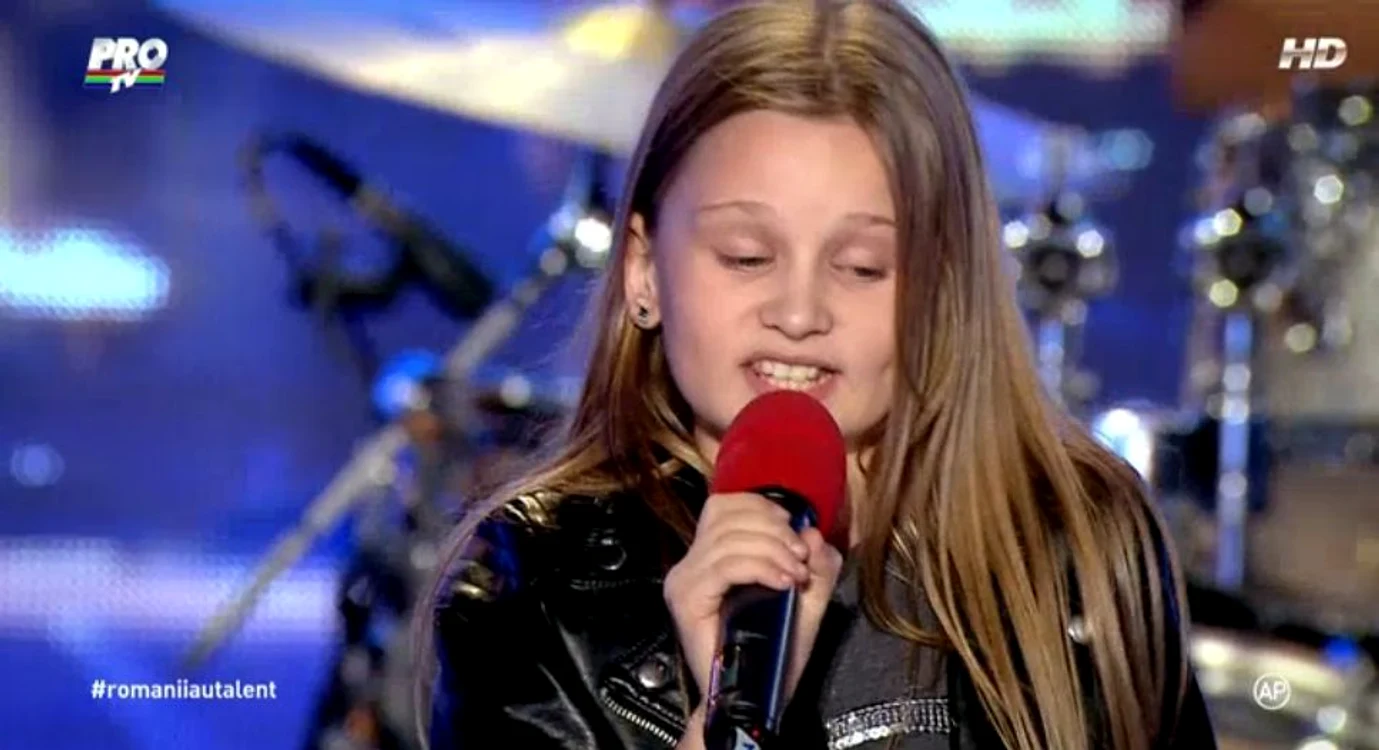 Solista în vârstă de nouă ani a impresionat juriul cu vocea ei