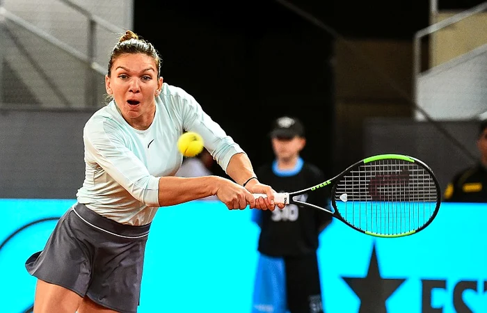 
    Finalistă în 2016 și 2017, Simona Halep a egalat reușita de anul trecut când a ajuns tot în ”sferturi”Foto: EPA-EFE  