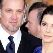 Sandra Bullock şi Jesse James au consultat un avocat specialist în divorţuri
