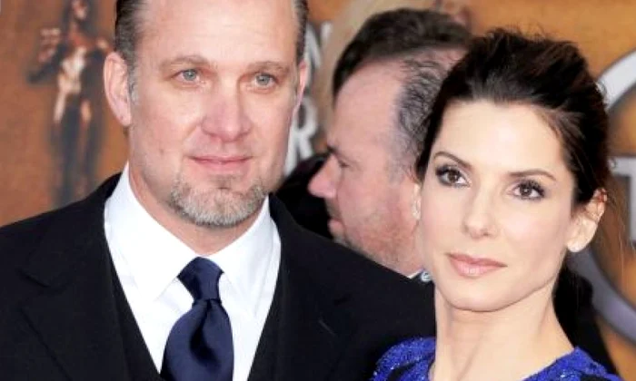 Sandra Bullock şi Jesse James au consultat un avocat specialist în divorţuri