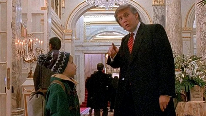 Secvenţa în care Donald Trump apare în filmul „Sigur Acasă 2”