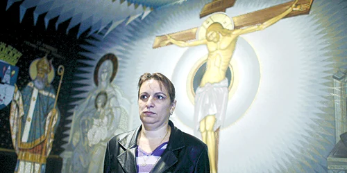 Camelia Andrei spune că îşi doreşte să afle cine e vinovat de moartea surorii sale